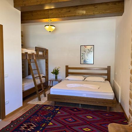 Ana Rest House Hostel Berat Exterior photo